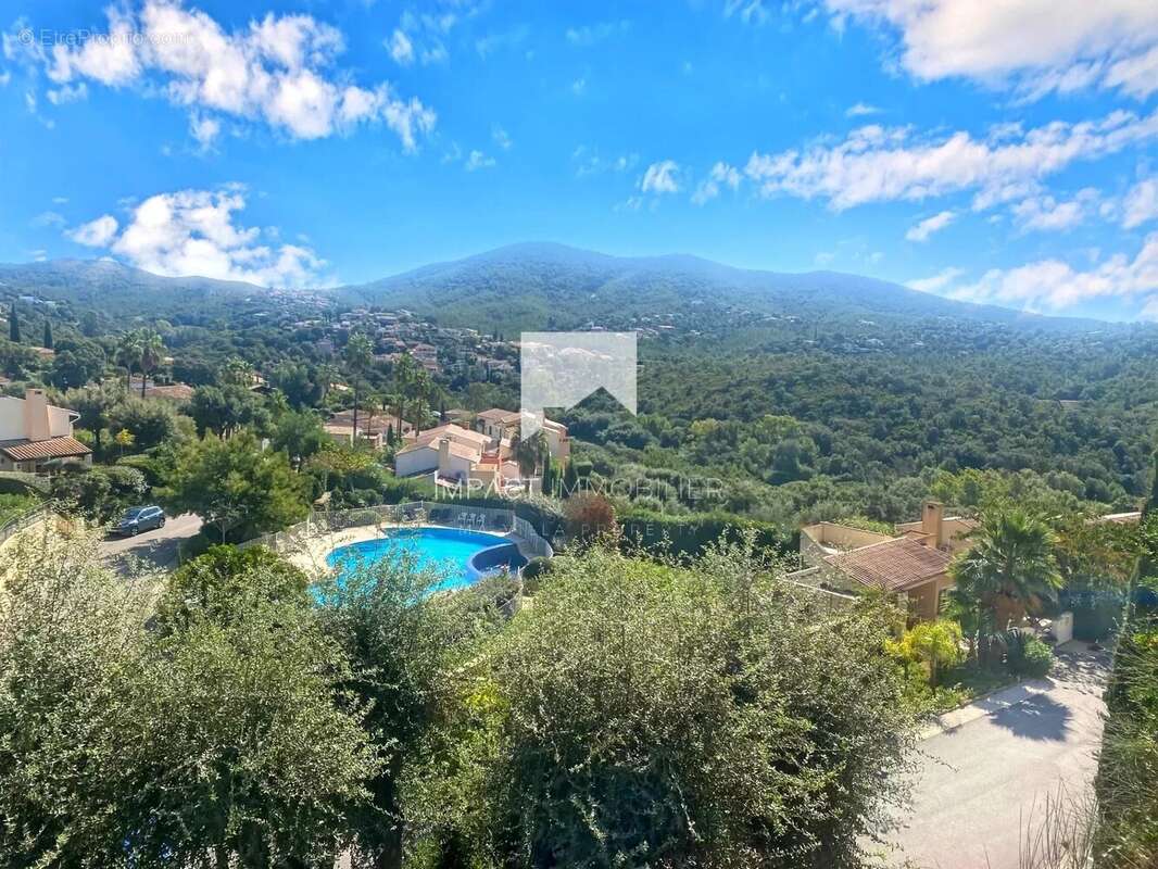 Maison à LA LONDE-LES-MAURES