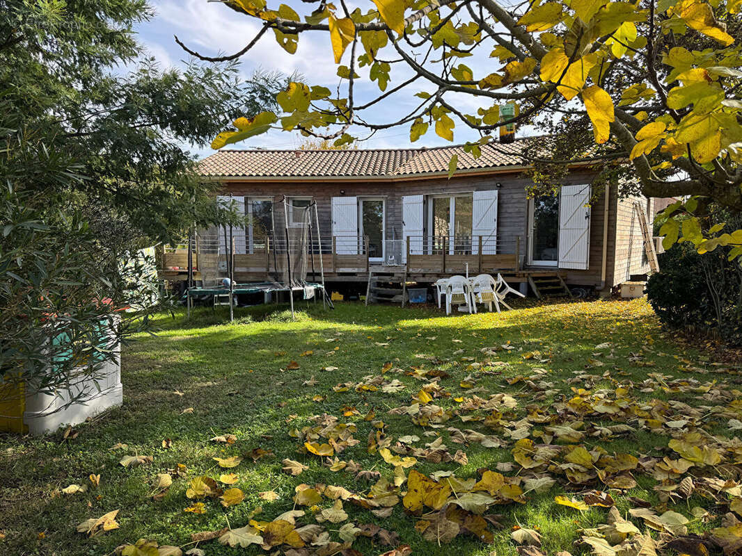 Maison à BEAUMONT-SUR-LEZE