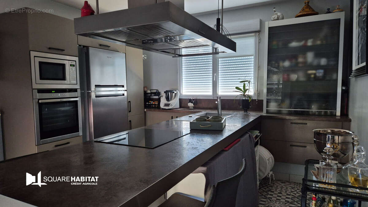 Maison à MONTREVAULT