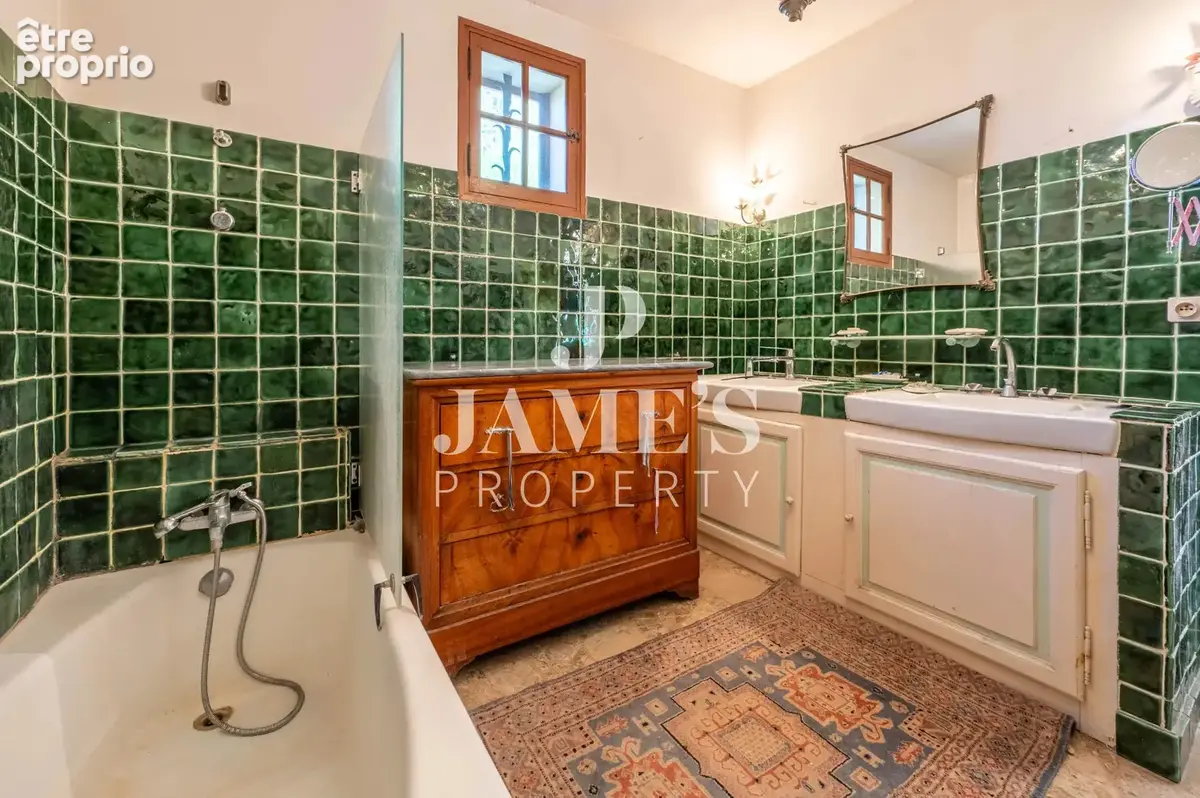 Maison 7 pièces 180 m² à vendre à Saint-Remy-De-Provence (13210) - photo 9