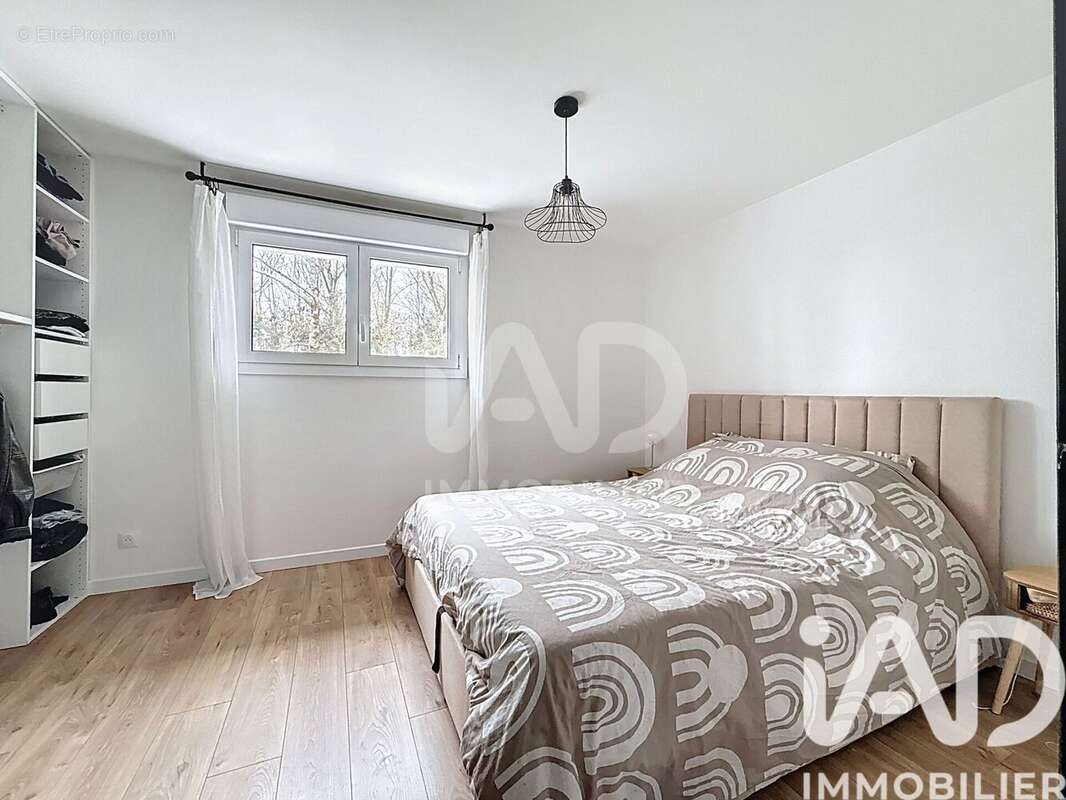 Photo 5 - Maison à PONTAULT-COMBAULT