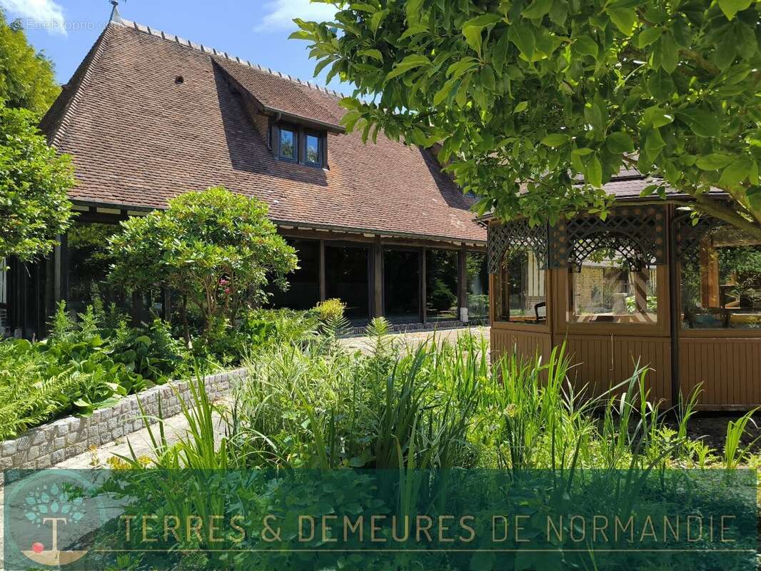 A 5 minutes de beuzeville (27210), magnifique propriete normande avec dependances, piscine interieur et parc de 1.6 hectares. - photo 16