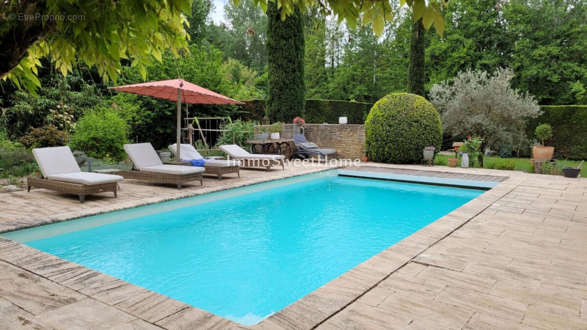 Maison à MIRABEL-AUX-BARONNIES