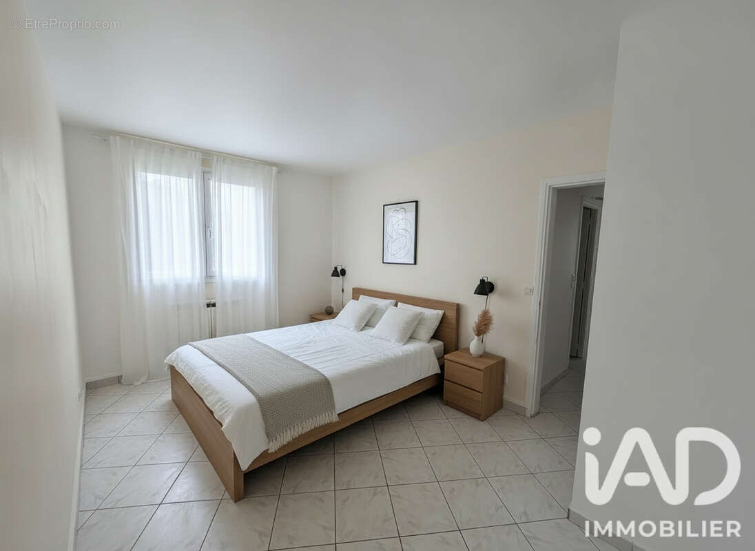 Photo 2 - Appartement à EPINAY-SUR-SEINE