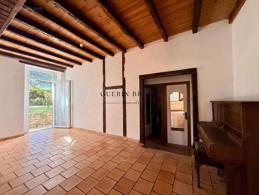 Maison à SAINT-MEARD-DE-GURCON