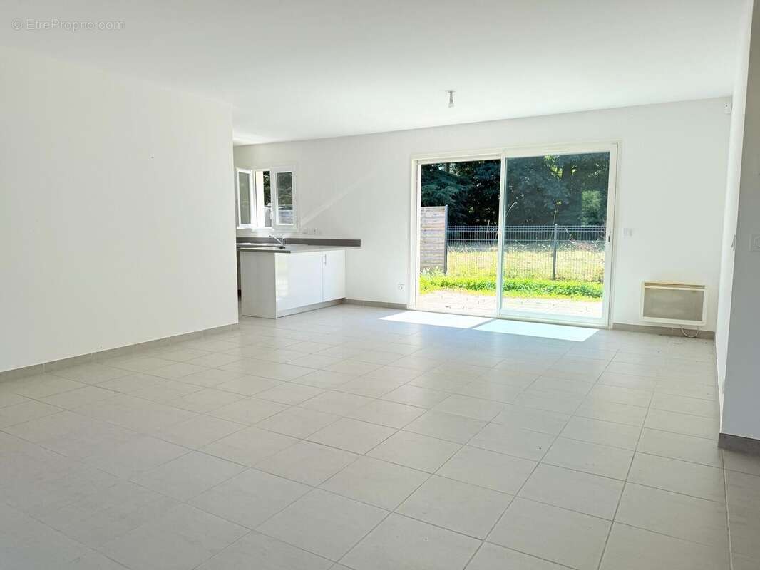 Photo 3 - Maison à SAINT-SULPICE-ET-CAMEYRAC