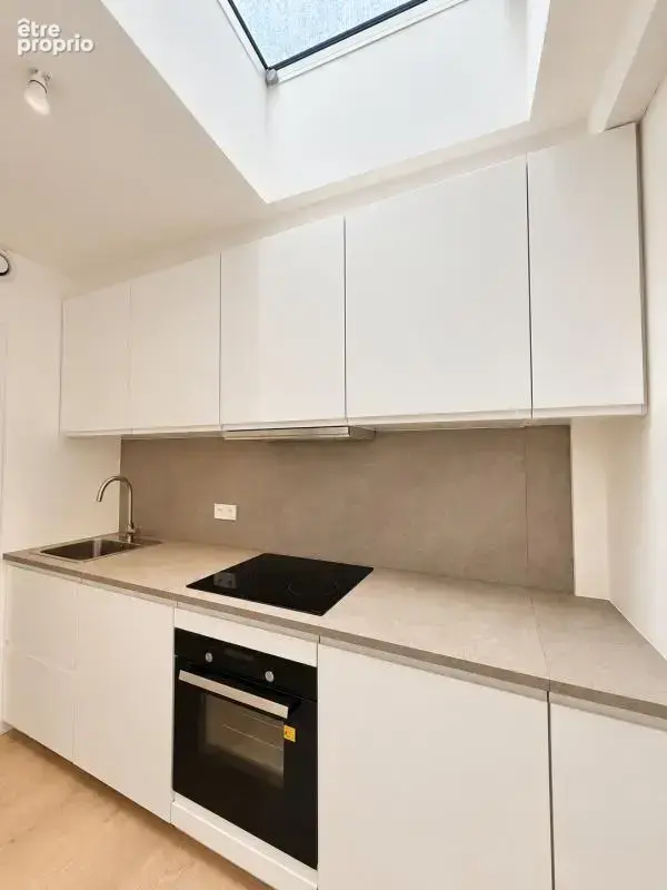 Studio refait à neuf / profession libérale ou investisseur - photo 4