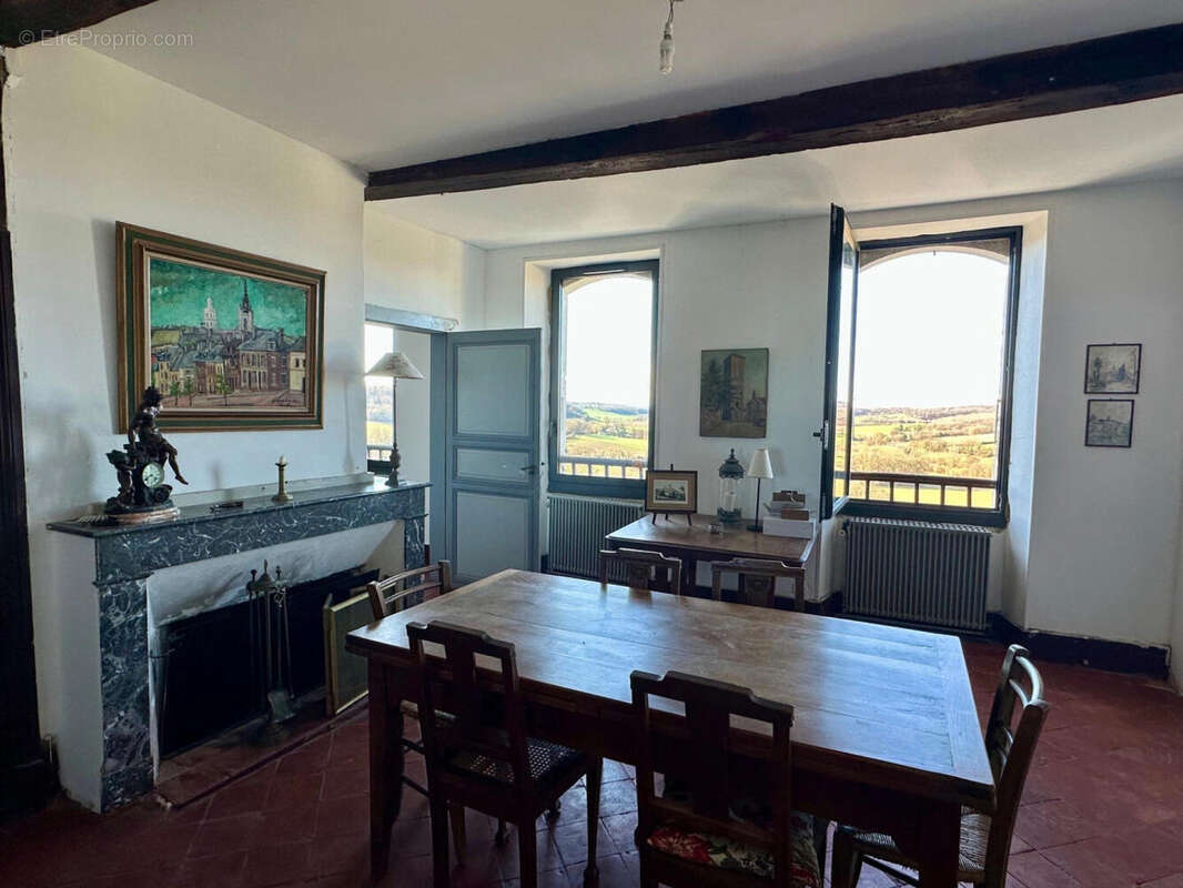 salle à manger... - Maison à AUCH