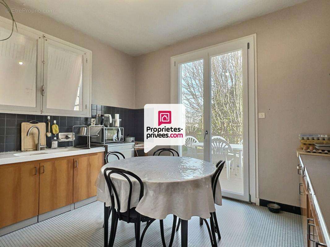 Maison à SAINT-ASTIER