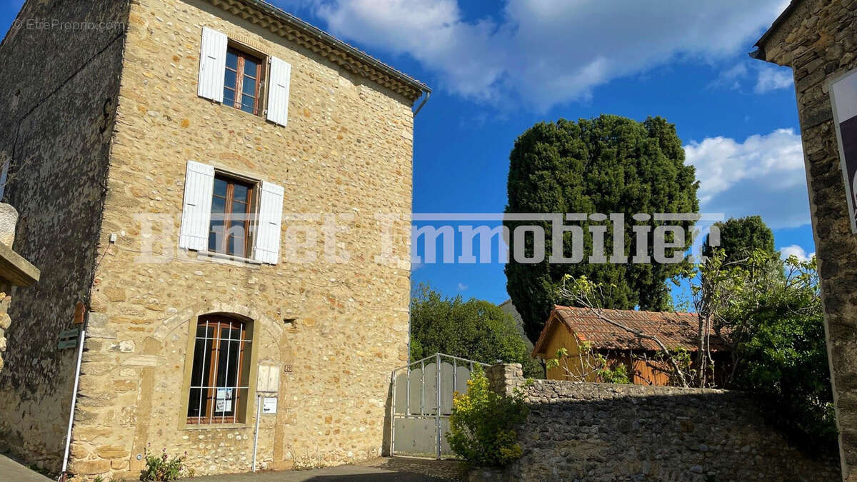 Maison de maitre à restaurer à Vinsobres - photo 3