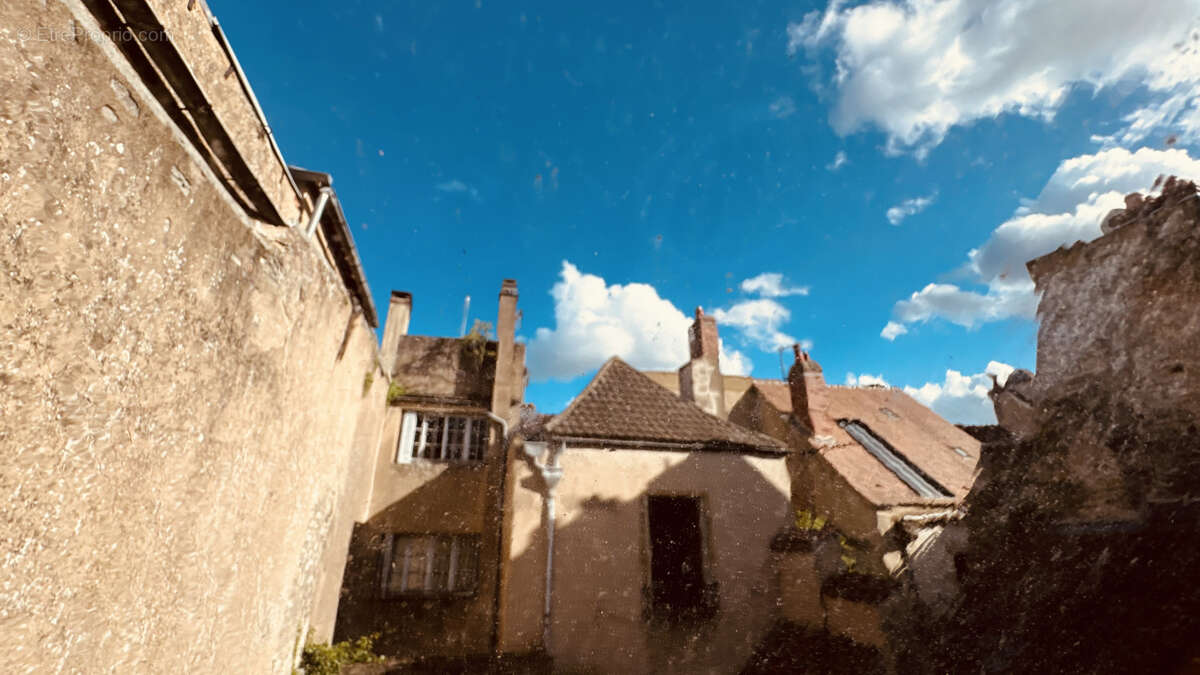 Maison à VEZELAY