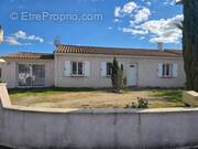 Maison à LAGRAVE