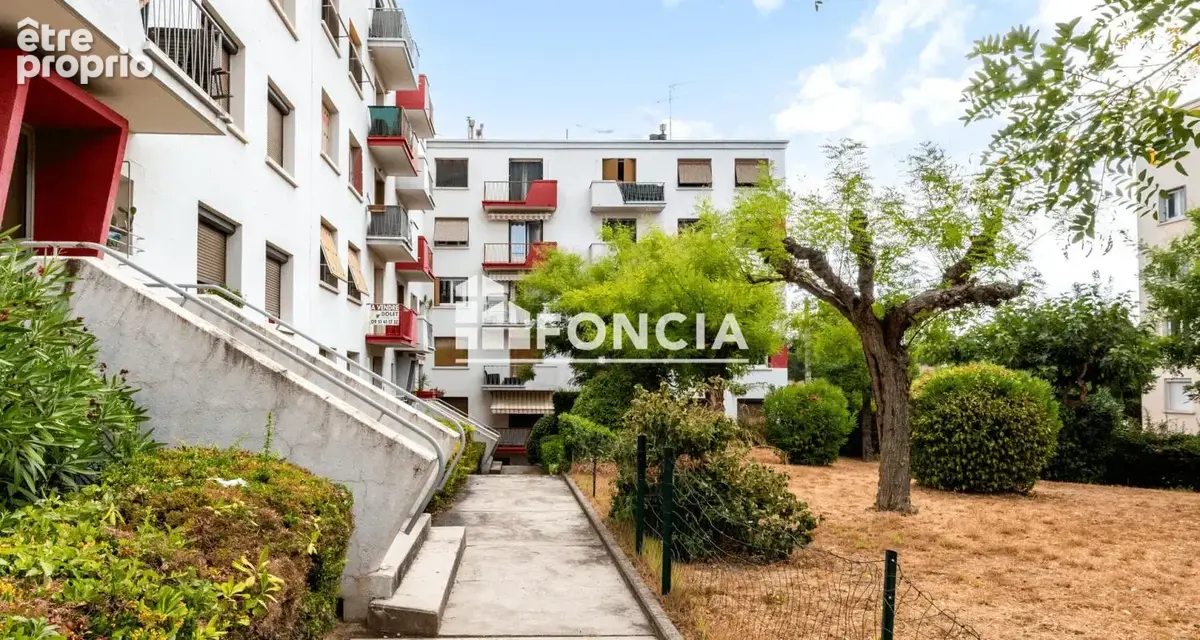 à vendre – appartement t3 traversant avec balcon et cave - photo 6