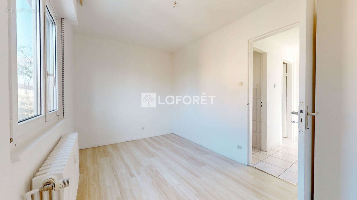 Appartement Schiltigheim 4 pièces 84,97 m2 - Balcon - Grenier - Cave - photo 5