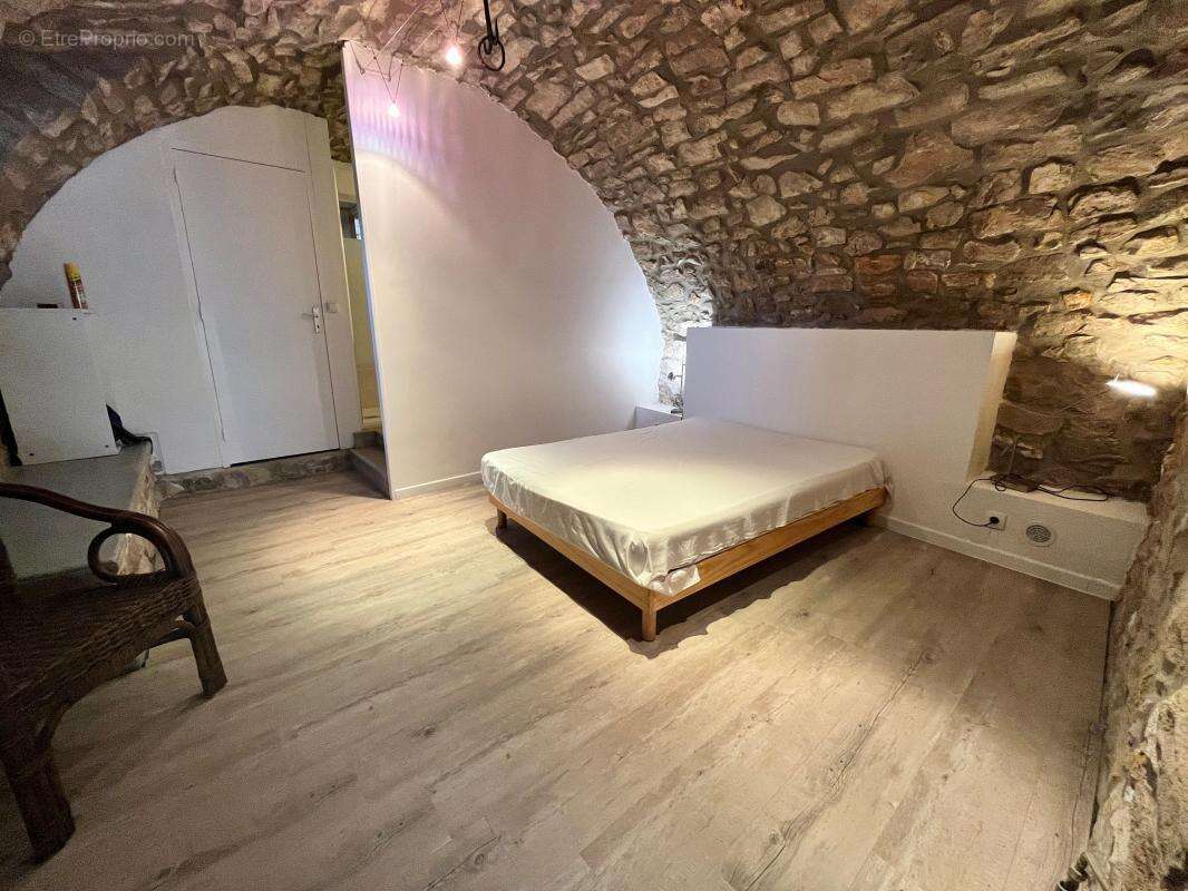 Maison en pierres avec terrasse - photo 7