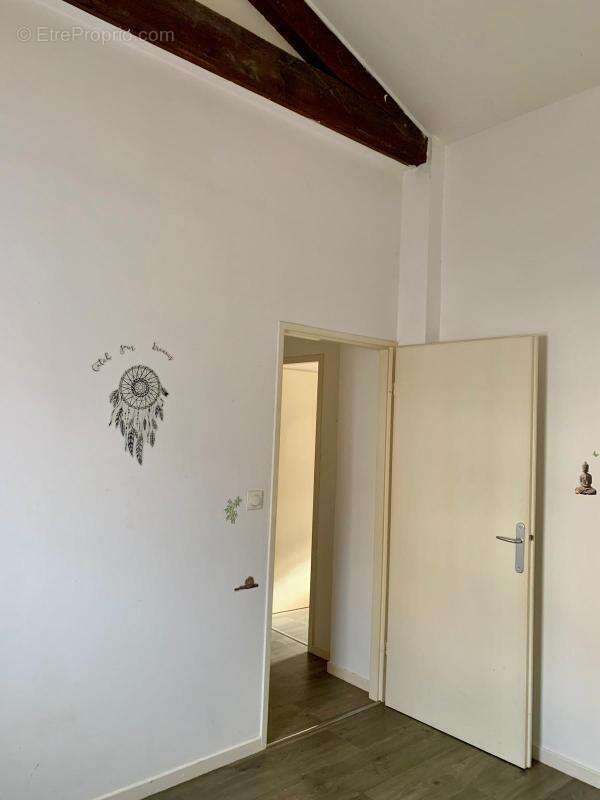 Maison à L'ISLE-D'ABEAU