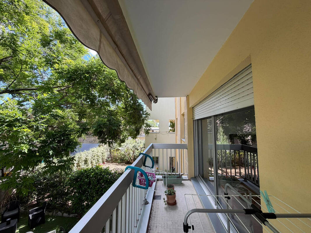 Appartement à ARLES