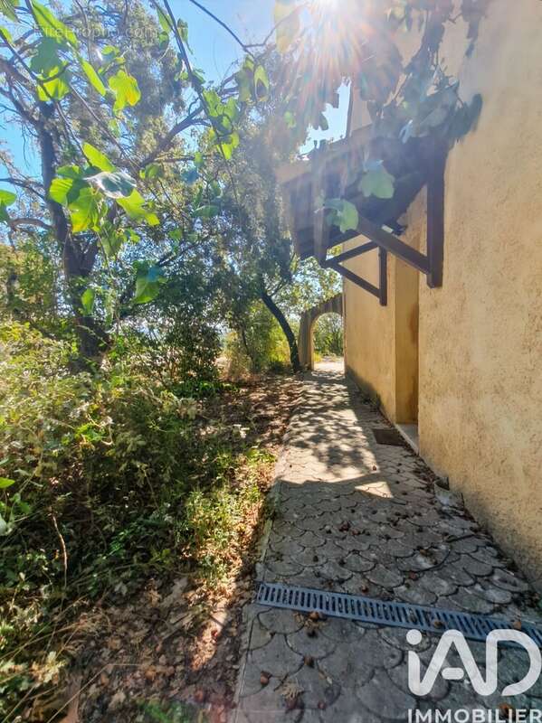 Photo 4 - Maison à LES ANGLES