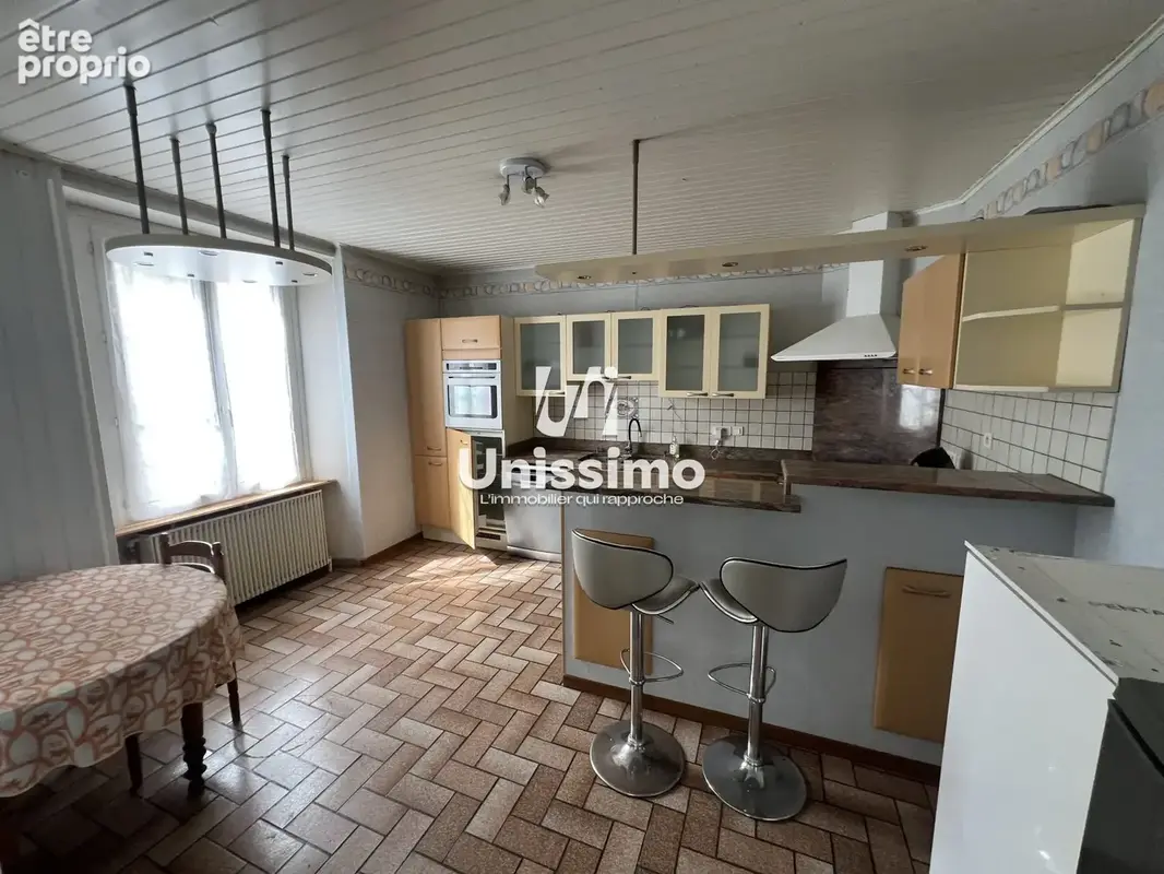 Maison 165 m² à Sainte-Marie  - photo 4