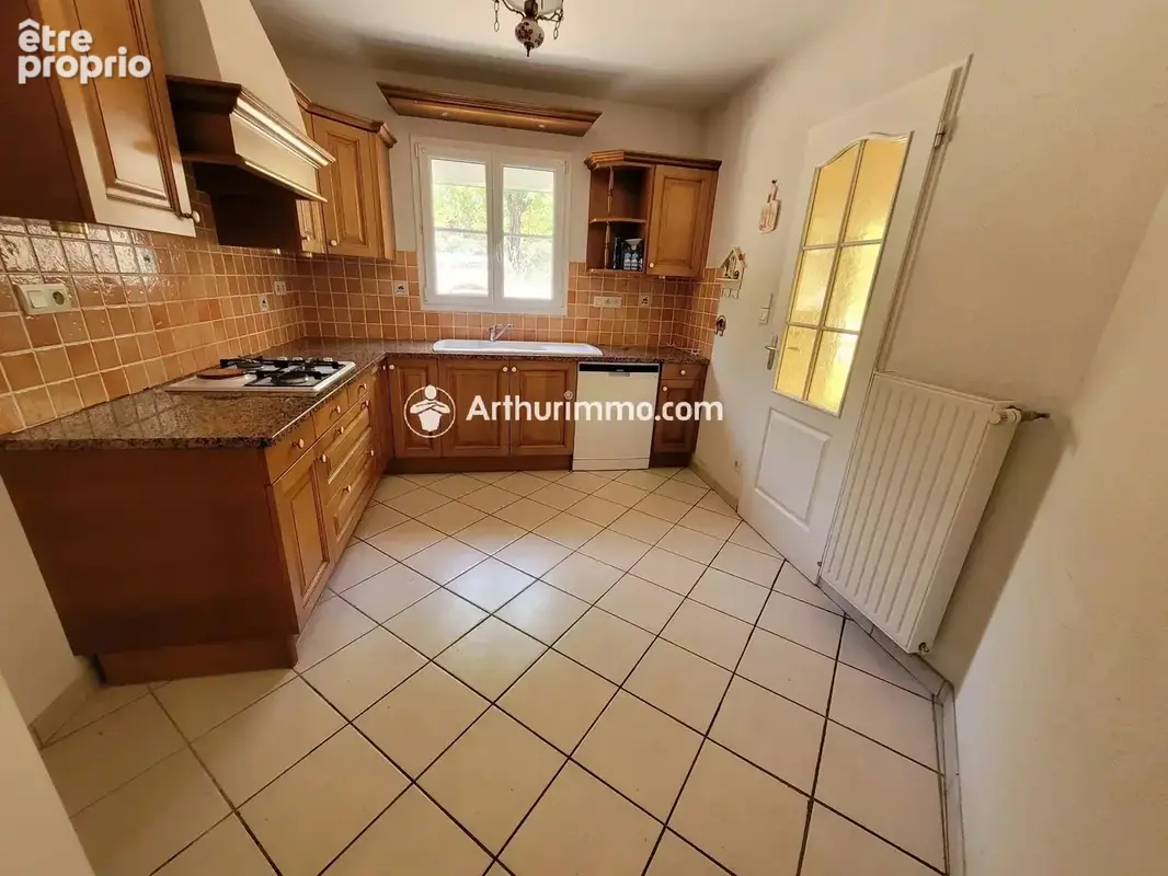 Vente Maison Saint-jean-d'angely(17400) 200 400ï¿œ - photo 7