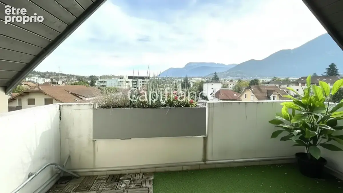 T3 duplex en dernier étage – climatisé – vue montagnes – annecy (74) - photo 10