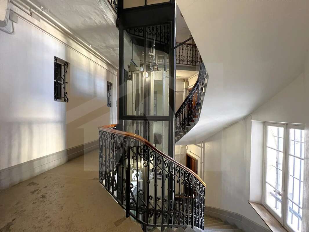 Appartement de caractère   113,76 m2   dernier étage   greno - photo 20