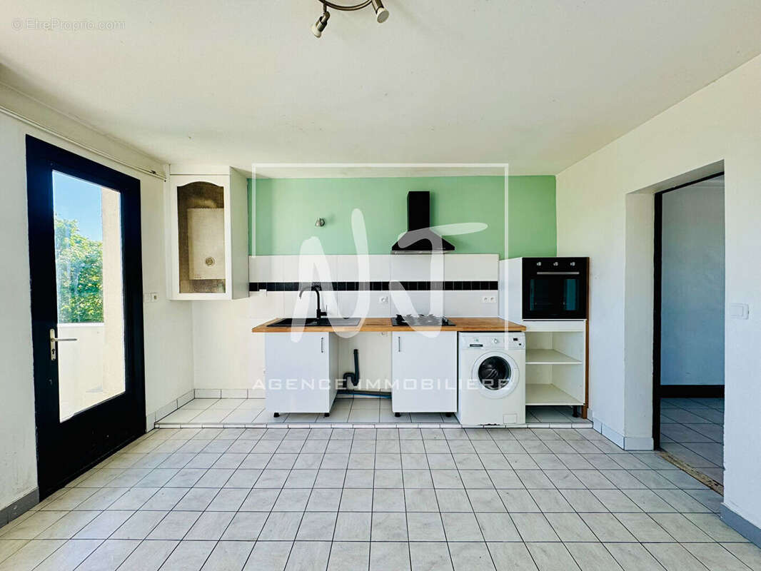 Appartement lumineux à vendre à Angers (quartier Madeleine) avec terrasse - photo 2