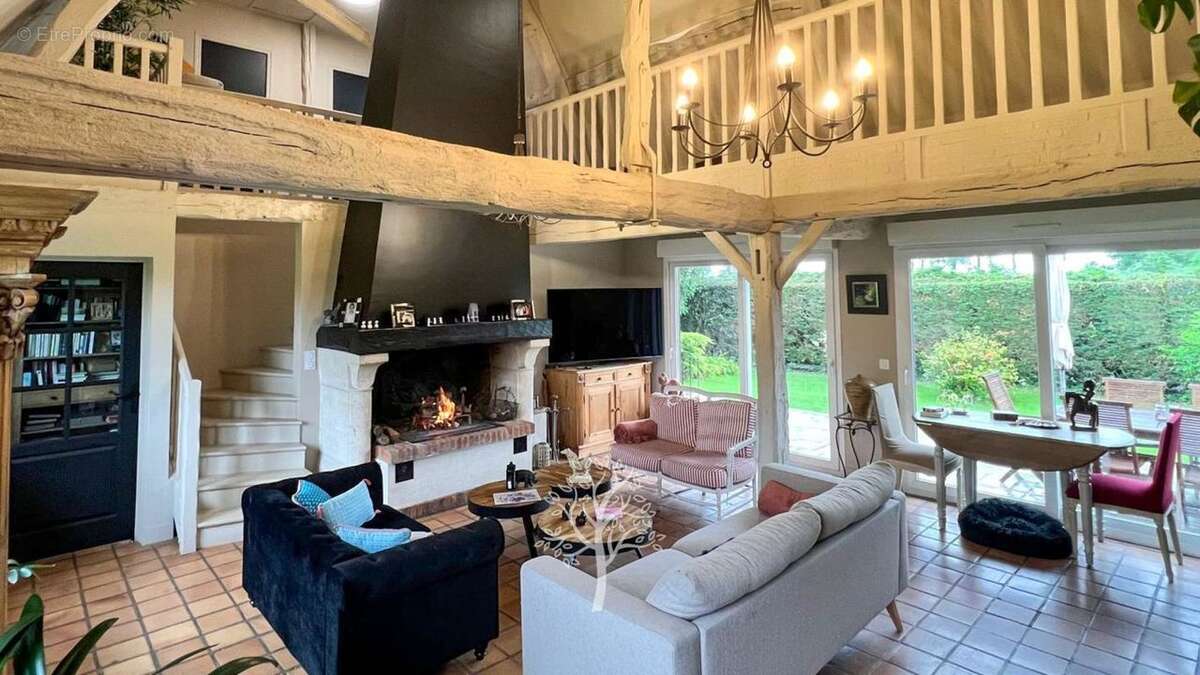 Maison à SAUQUEVILLE