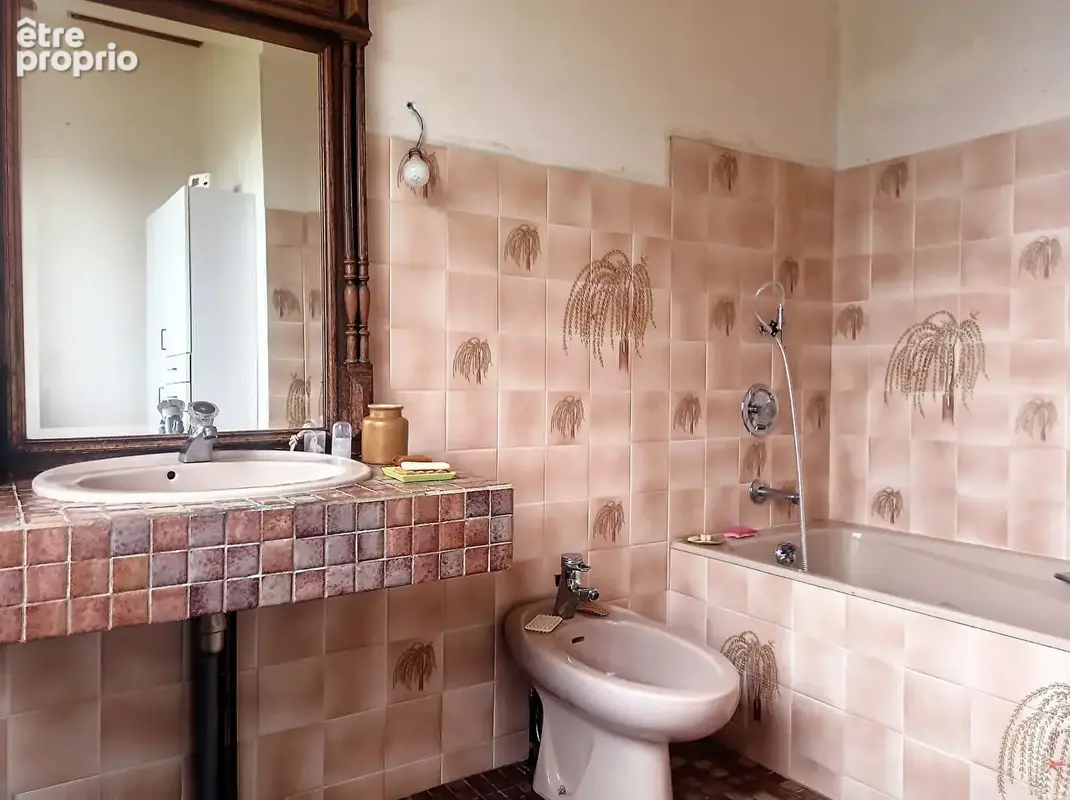 Maison de plain-pied - 4 chambres - Beaux volumes et vaste terrain arboré - photo 9