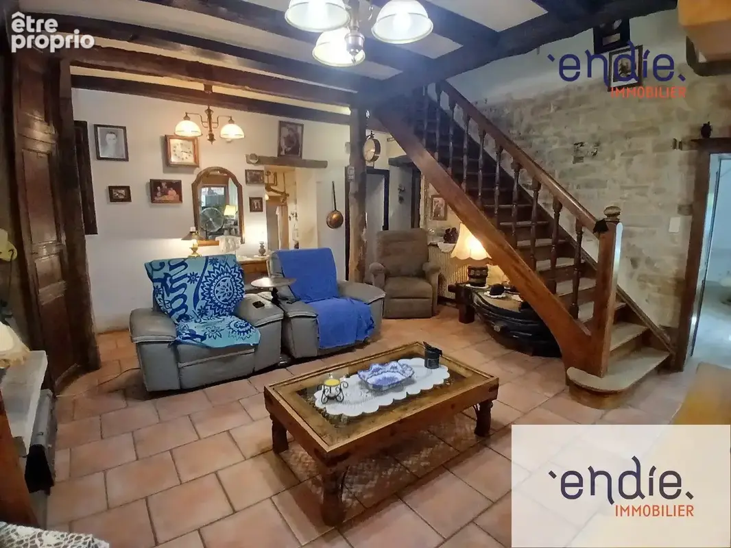 Maison 7 pièces 141 m² à vendre à Champlitte (70600) - photo 2