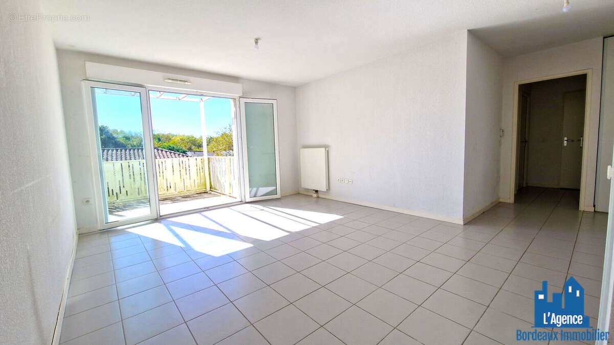 Appartement à SAINT-MEDARD-EN-JALLES