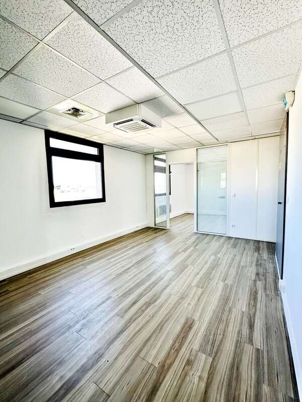 Commerce 180 m² à Boulogne-Billancourt  - photo 5