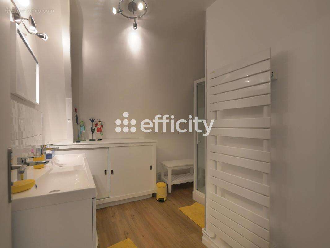 Maison 193 m² à Saint-Nicolas-D'aliermont  - photo 15