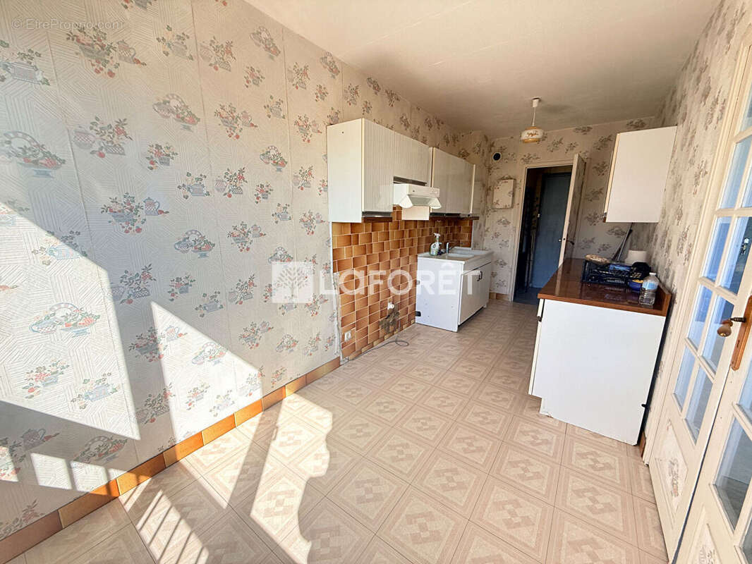 Appartement à LES MUREAUX