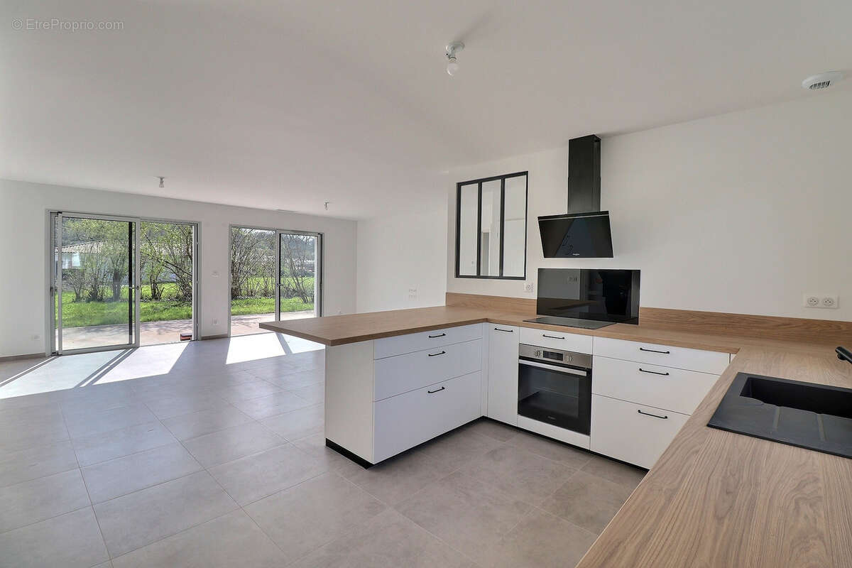 Maison à CASTELJALOUX