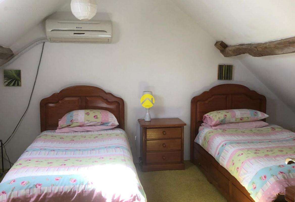 Maison à LURCY-LEVIS