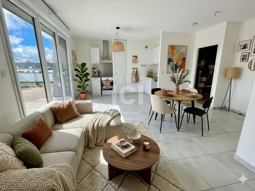 Appartement à TREILLIERES