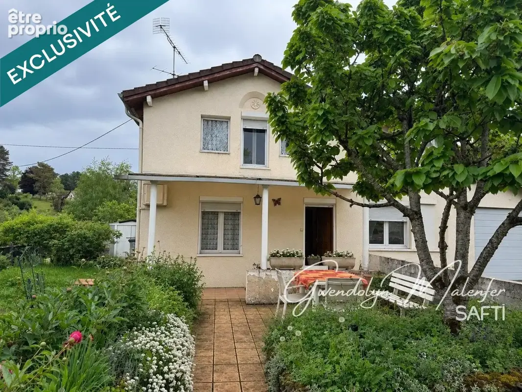 Photo 1 - Maison à LONS-LE-SAUNIER