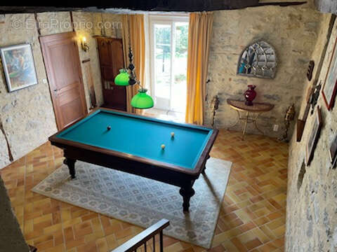 Maison à SAINT-LAURENT-LES-TOURS