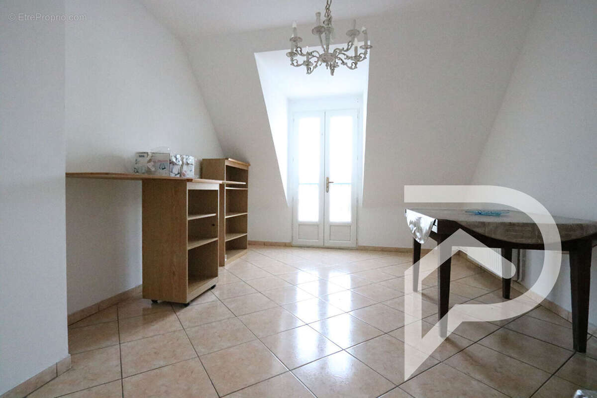 Appartement à LE MEUX