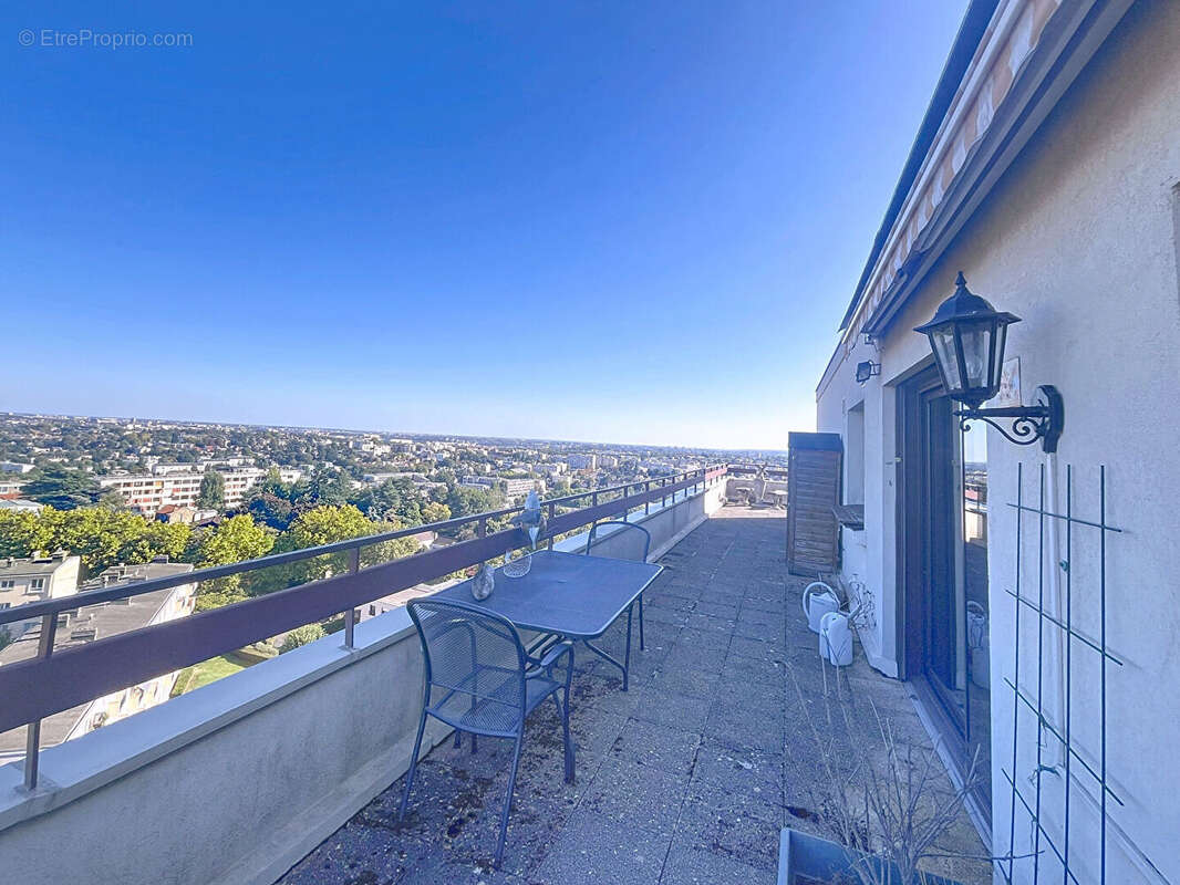 Appartement à FONTENAY-AUX-ROSES