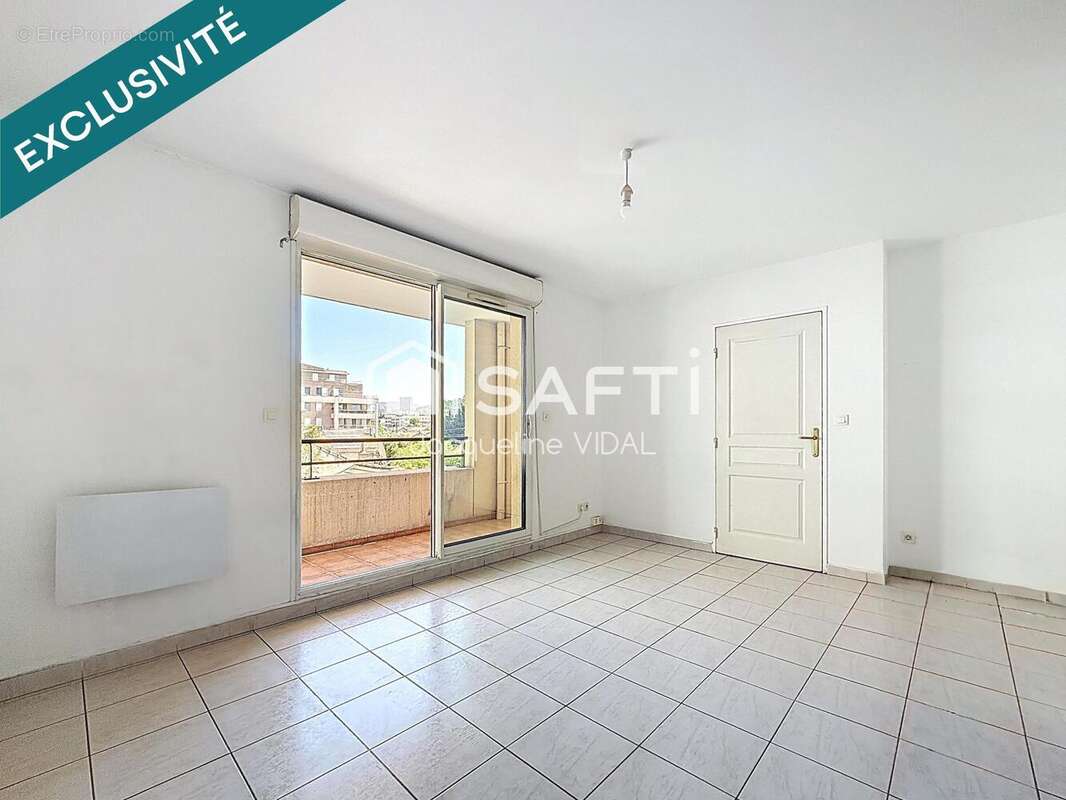 Photo 2 - Appartement à MARSEILLE-13E