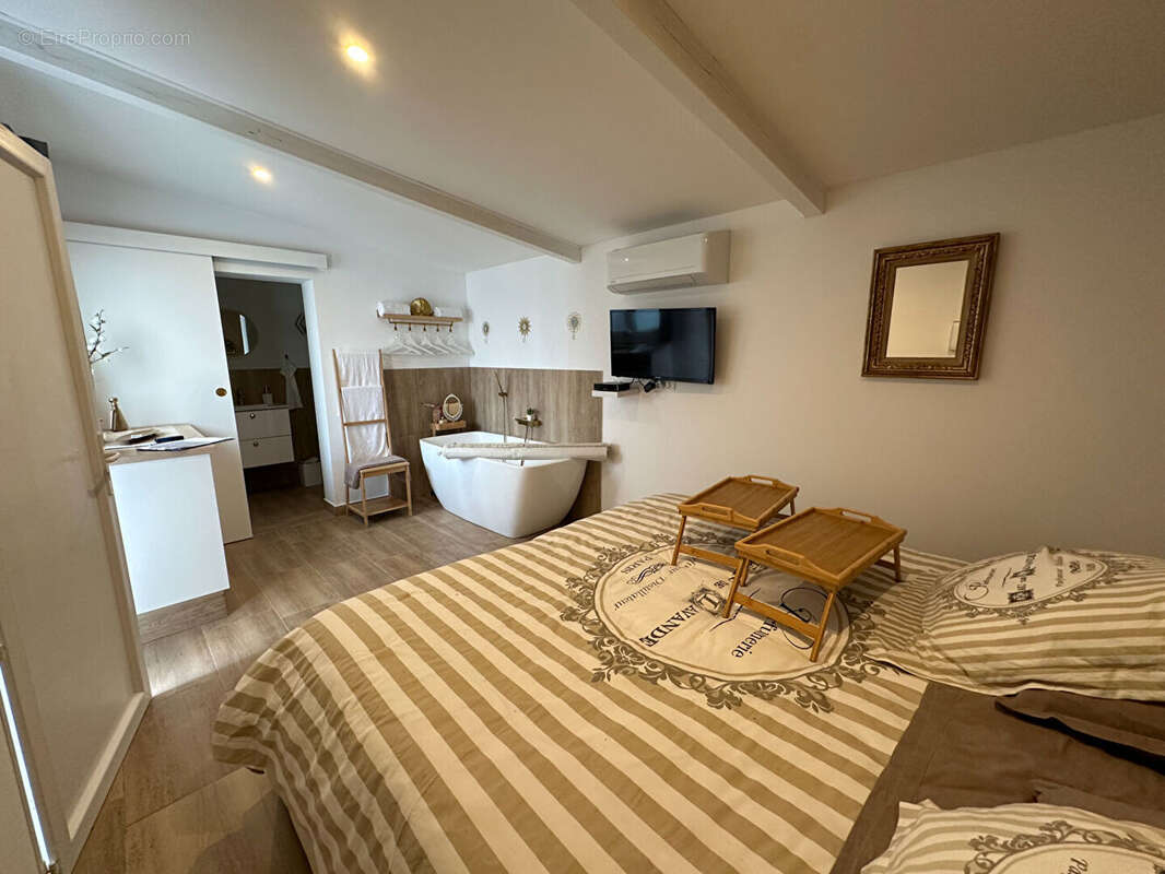 Maison 380m² à vignale - photo 13