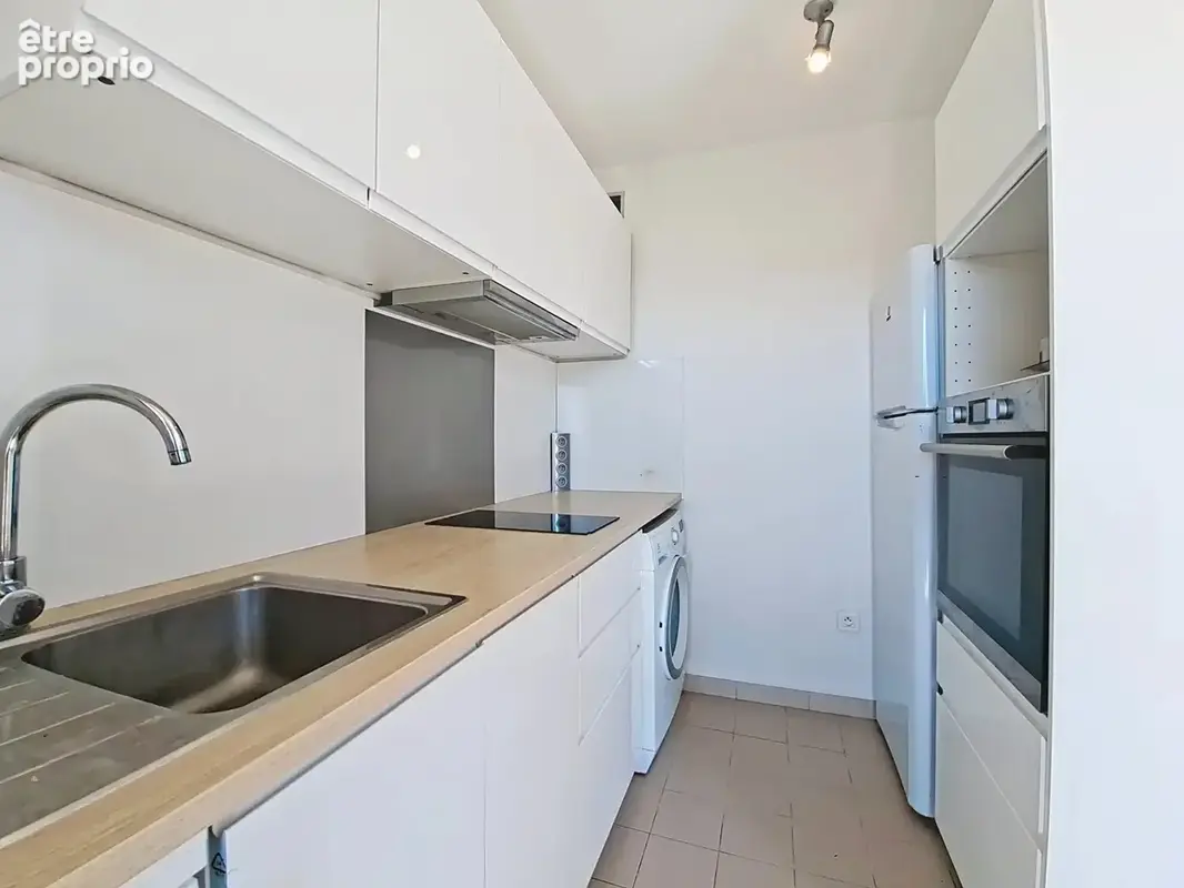 Studio dernier etage vue degagee - le cannet moulieres - photo 3