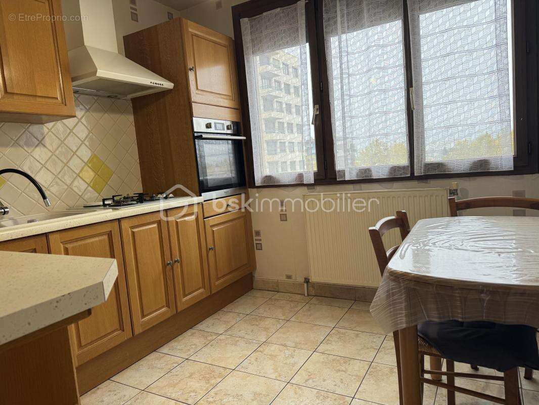 Appartement à ECHIROLLES