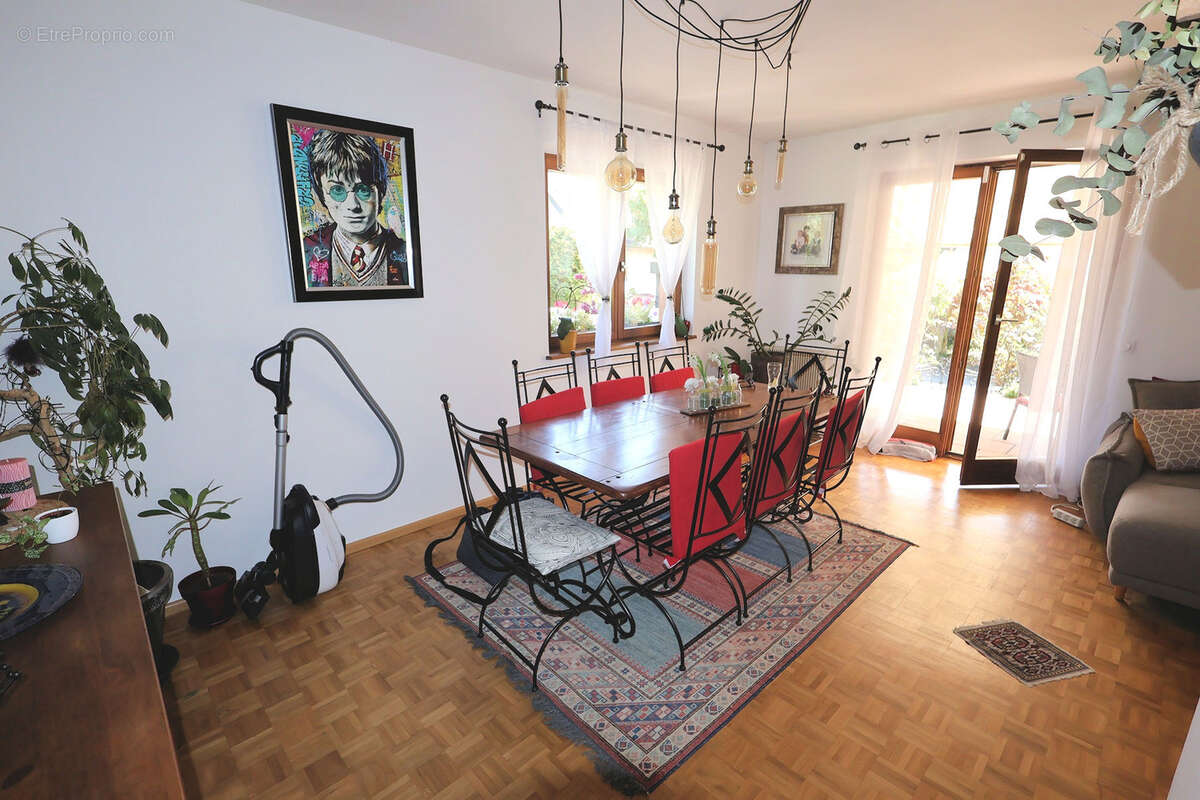 Blotzheim dans une impasse charmante maison de 115 m2 sur 5,29 ares de terrain - photo 6