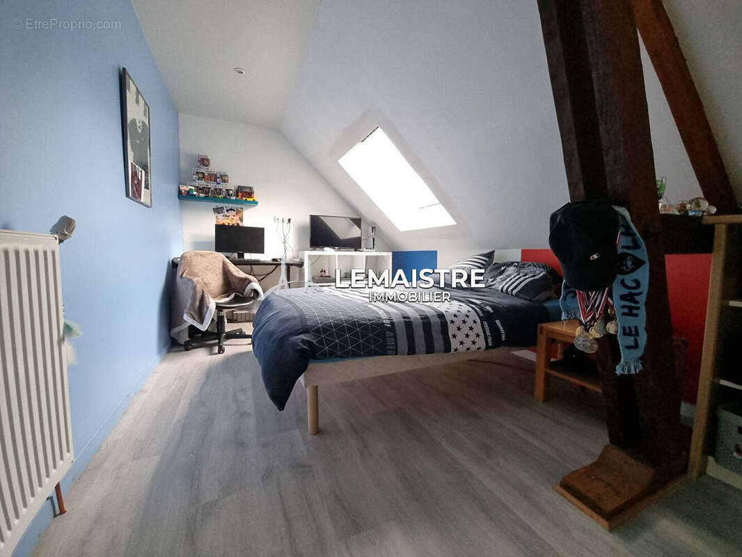 Maison à SAINT-ROMAIN-DE-COLBOSC