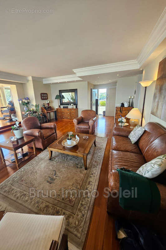 Appartement 193 m² à Villeneuve-Loubet  - photo 4