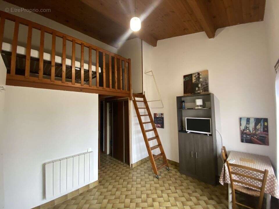 Appartement à CAZAUBON