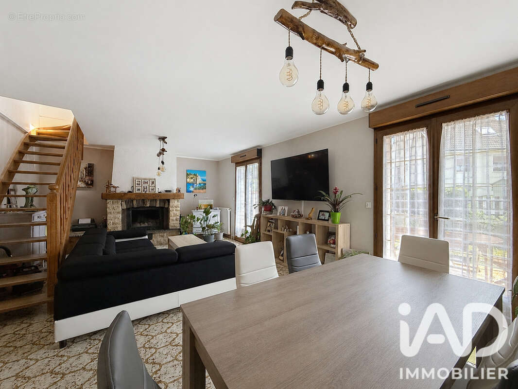 Maison 126 m² à Mardeuil  - photo 4